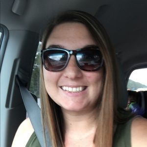 Meet your Posher, Tonilynn